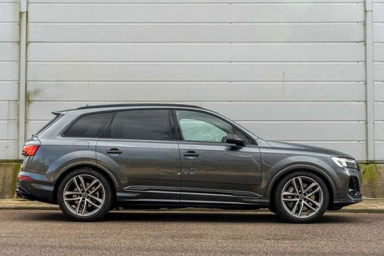 Audi Q7 TDI quattro S Line