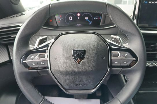 Peugeot 2008 1.2 Puretech Allure S&S EAT8