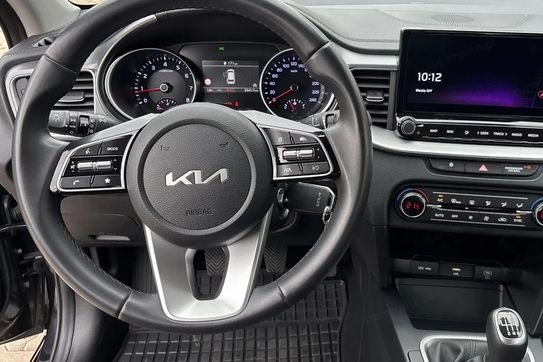 Kia Ceed 1.5 T-GDI M