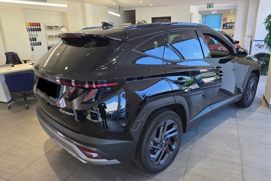 Hyundai Tucson 1.6 T-GDi HEV Smart Black 2WD aut