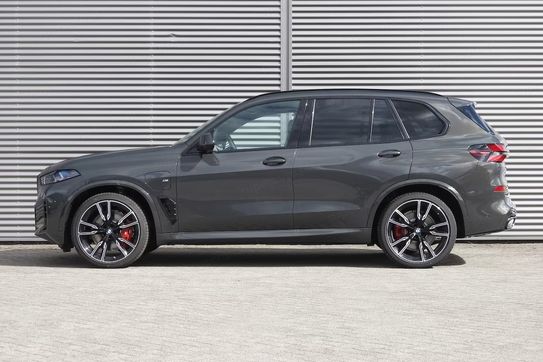 BMW X5 xDrive50e Individual Edition