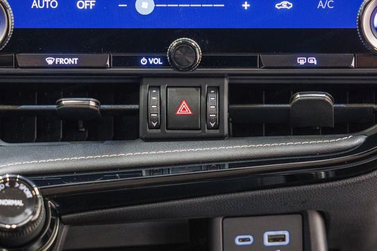 Lexus NX 350h Prestige AWD