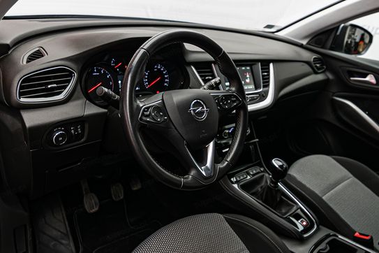 Opel Grandland X 1.2 T Edition