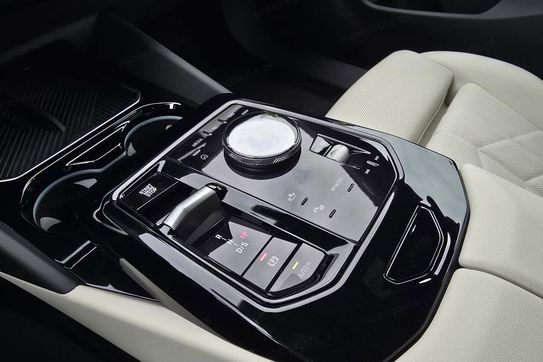 BMW Seria 5 520d xDrive mHEV M Sport aut