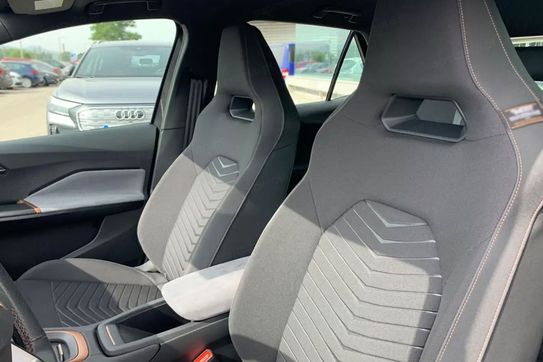 Cupra Born Advantage Edition 59kWh E-Boost