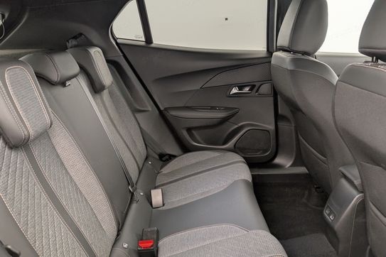 Peugeot 2008 ALLURE 1.2 PureTech