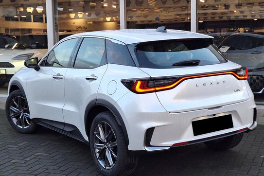 Lexus LBX Elegant 1.5 Hybrid