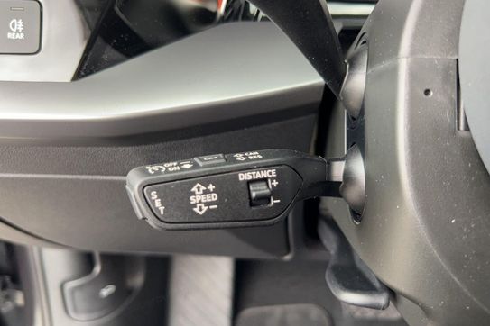 Audi A3 30 TFSI mHEV S tronic