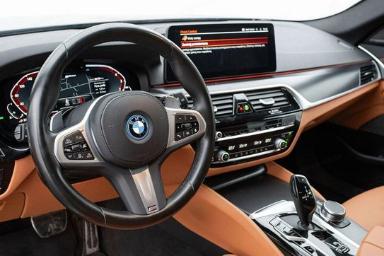 BMW Seria 5 Touring 530e M Sport
