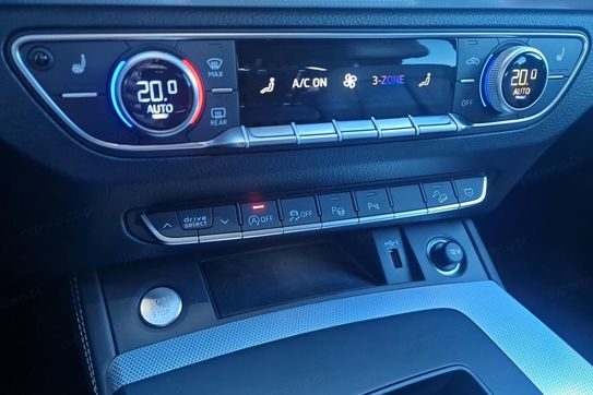 Audi Q5 40 TDI mHEV quattro S Line S tronic