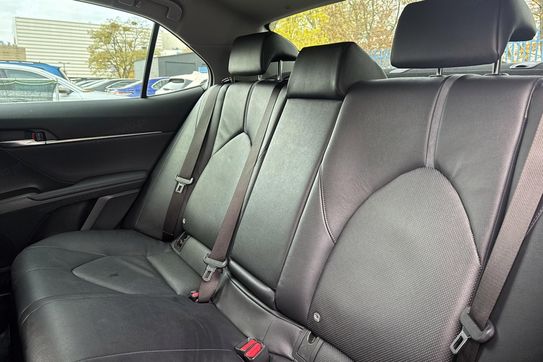 Toyota Camry Comfort 2.5 Hybrid