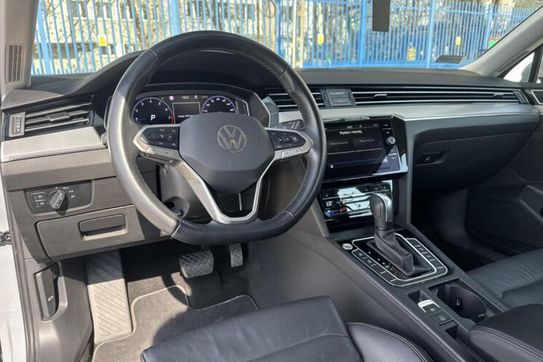 Volkswagen Passat Elegance 1.5 TSI EVO  DSG
