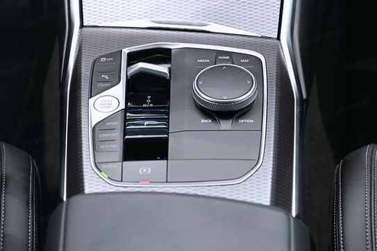BMW Seria 3 318i M Sport