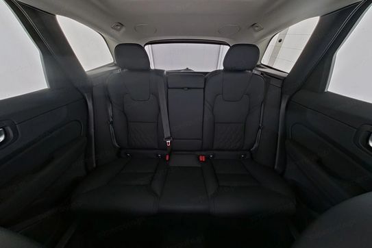 Volvo XC60 B5 B AWD Plus Dark