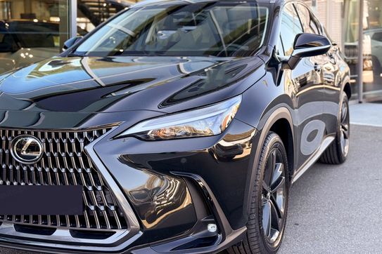 Lexus NX 450h+ Prestige AWD