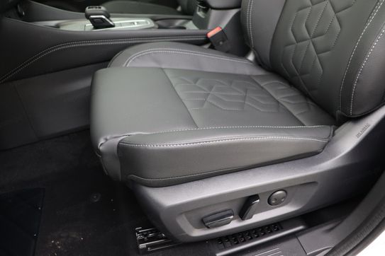 Nissan Qashqai Tekna 1.3 mHEV CVT