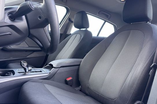 BMW Seria 1 118i