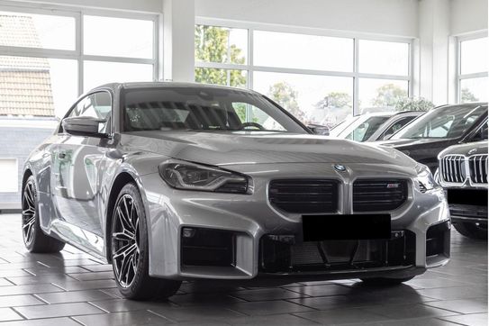 BMW Seria 2 M2