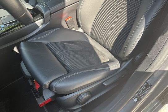 Mercedes CLA 200