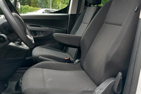 Toyota Proace City d-4D Long 2.3T Active Zabudowa Brygadowa