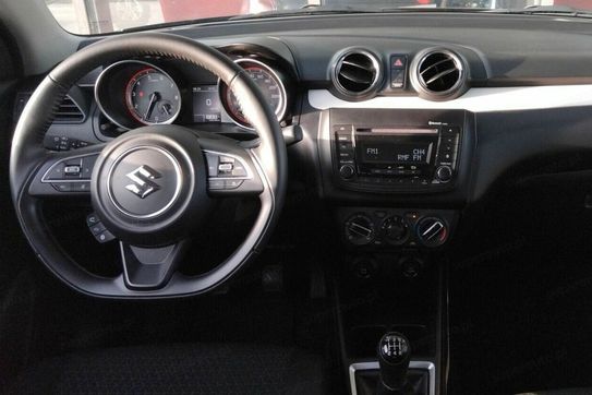 Suzuki Swift 1.2 Dualjet SHVS Premium