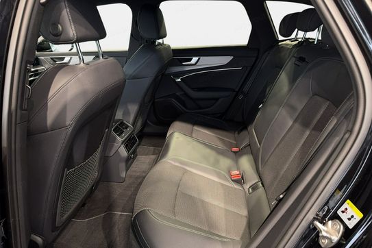 Audi A6 Avant 45 TFSI quattro S Line