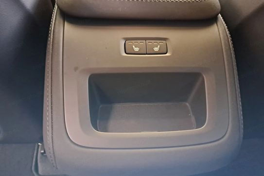 Volvo XC90 B5 B AWD Plus Dark 7os