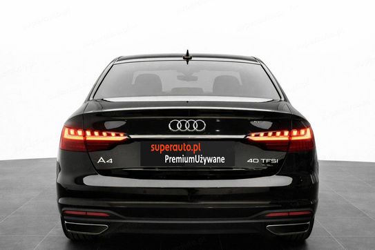 Audi A4 40 TFSI mHEV quattro S Line S tronic