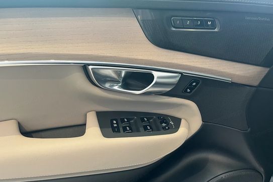 Volvo XC90 B5 B AWD Plus Bright 7os aut