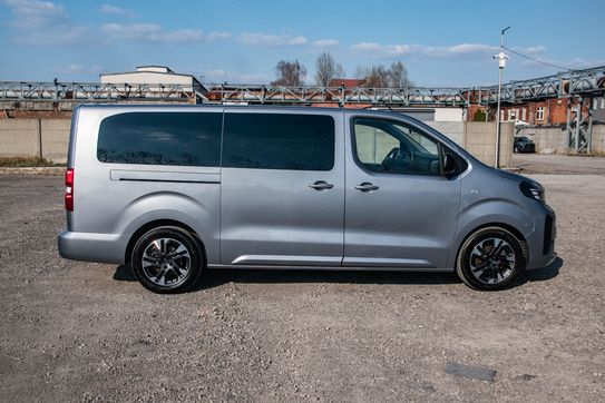 Opel Zafira Life L2H1 Business AT8