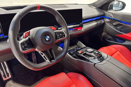 BMW Seria 5 M5