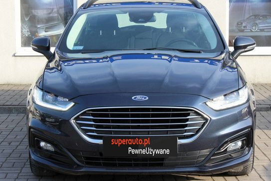 Ford Mondeo 2.0 Hybrid Trend