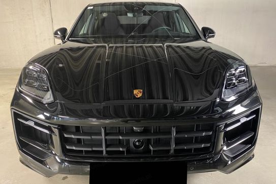 Porsche Cayenne Coupe Black Edition