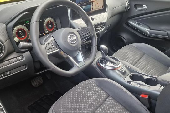 Nissan Juke 1.0 DIG-T N-Connecta DCT