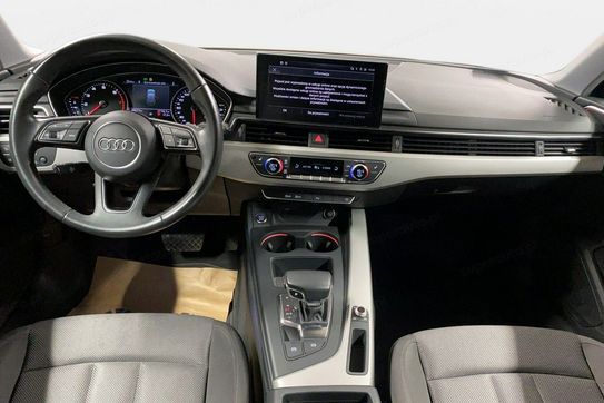 Audi A4 35 TFSI mHEV Advanced S tronic
