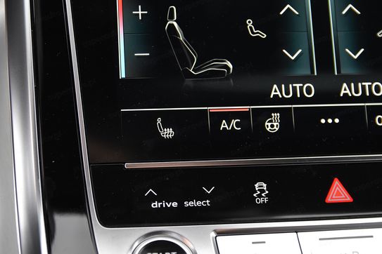 Audi Q7 55 TFSI e quattro S Line
