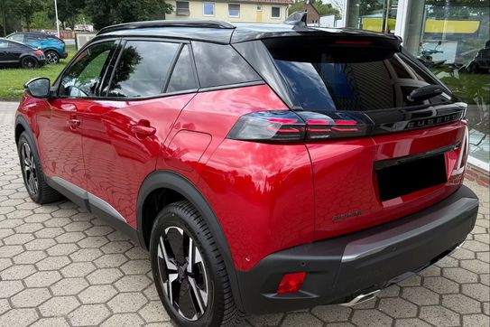 Peugeot 2008 GT Exclusive e-DCS6 1.2 PureTech mHEV