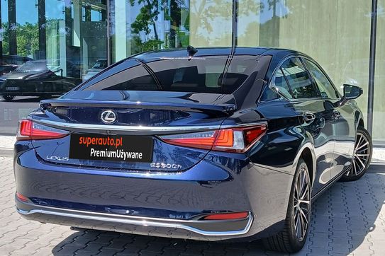 Lexus ES 300h Business Edition
