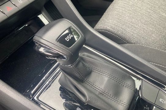 Skoda Karoq 1.5 TSI ACT GPF 4x2 Style DSG