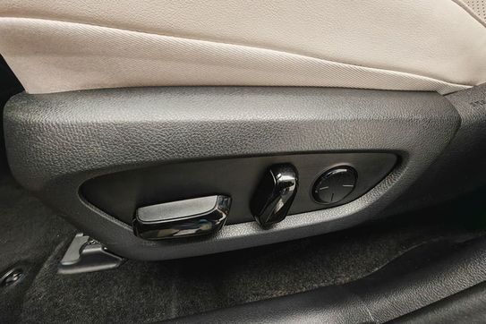 Lexus NX 350h Omotenashi 2.5 Hybrid AWD