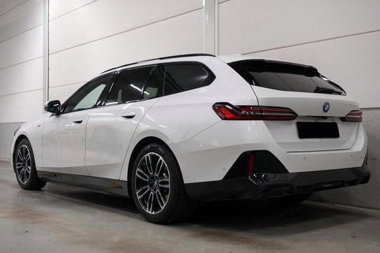 BMW Seria 5 Touring 520d xDrive M Sport