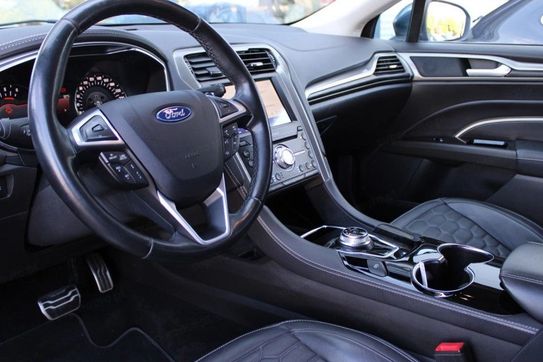 Ford Mondeo 2.0  Vignale AWD