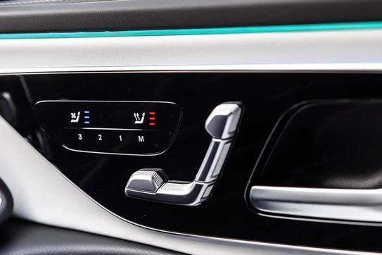 Mercedes Klasa E 220 d 4-Matic Exclusive