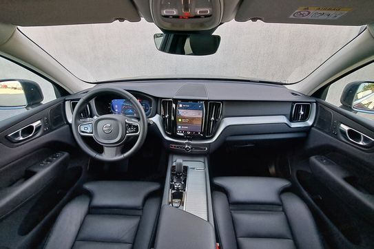 Volvo XC60 T6 Plug-In Hybrid AWD Plus Bright