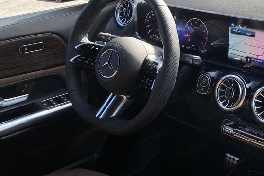 Mercedes GLA 200 AMG Line
