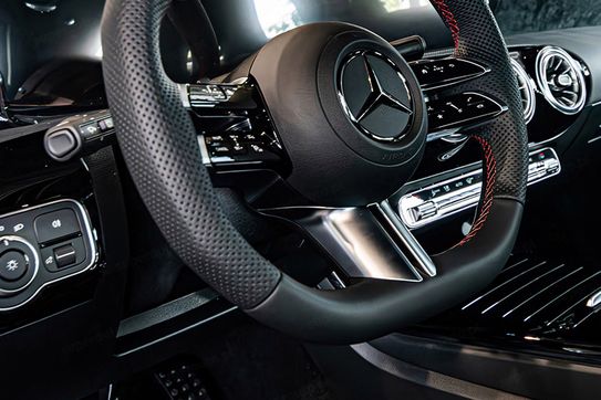 Mercedes CLA 220 4-Matic AMG Line