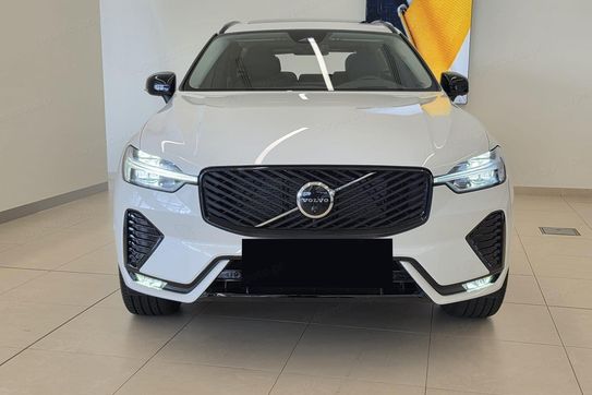 Volvo XC60 T6 Plug-In Hybrid AWD Ultra Dark