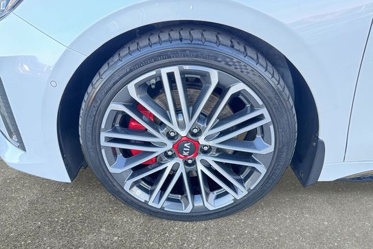 Kia ProCeed 1.6 t-Gdi Gt Dct