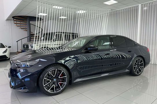 BMW Seria 5 M5