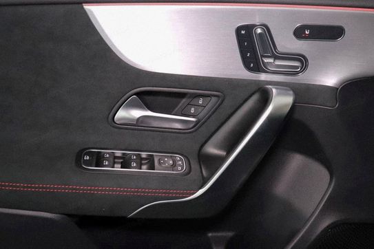 Mercedes Klasa A 220 4-Matic AMG Line